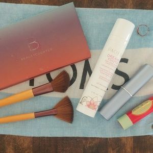 Beauty lot for shelah